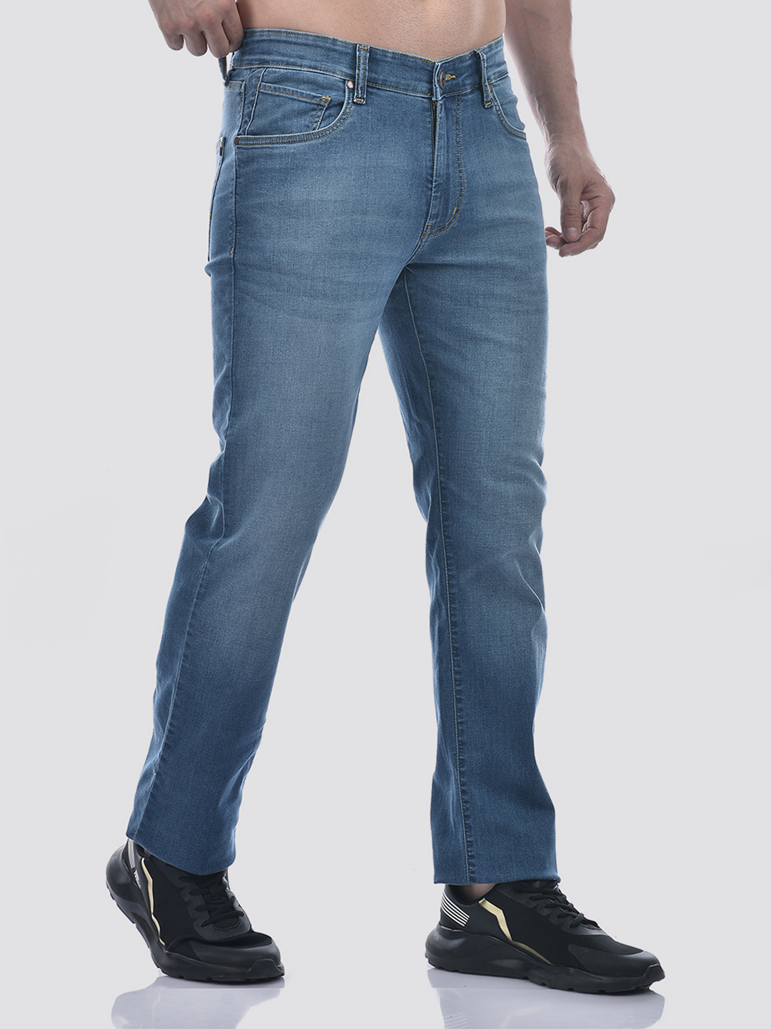 Numero Uno Men Light Indigo Regular Fit Sustainable Jeans